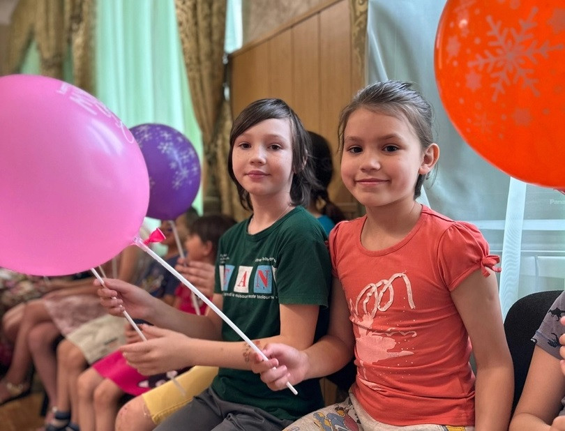 День именинника для ребят с особенными судьбами в Детском социальном приюте.1688200092