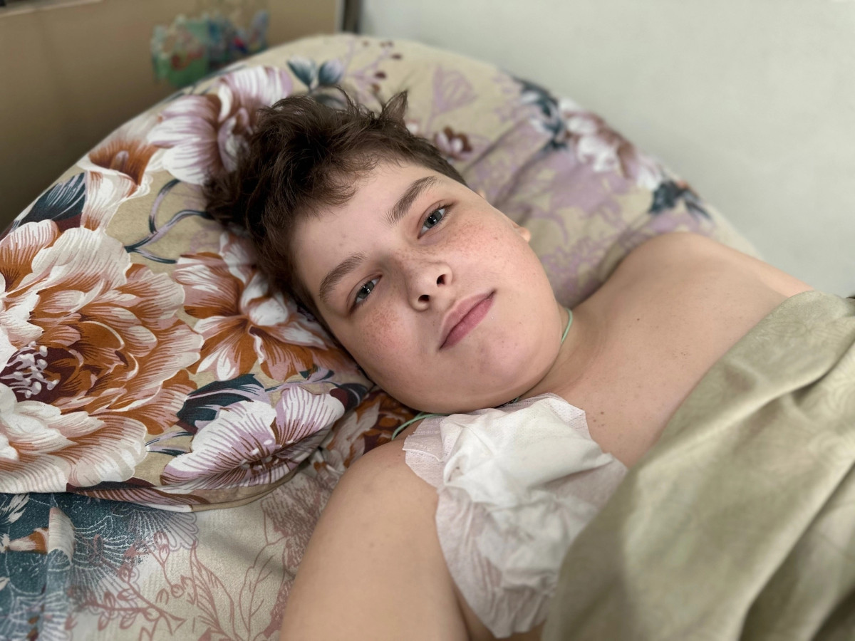 Рак крови практически отобрал зрение Богдана. Теперь болезнь пытается отобрать и жизнь...1697638075