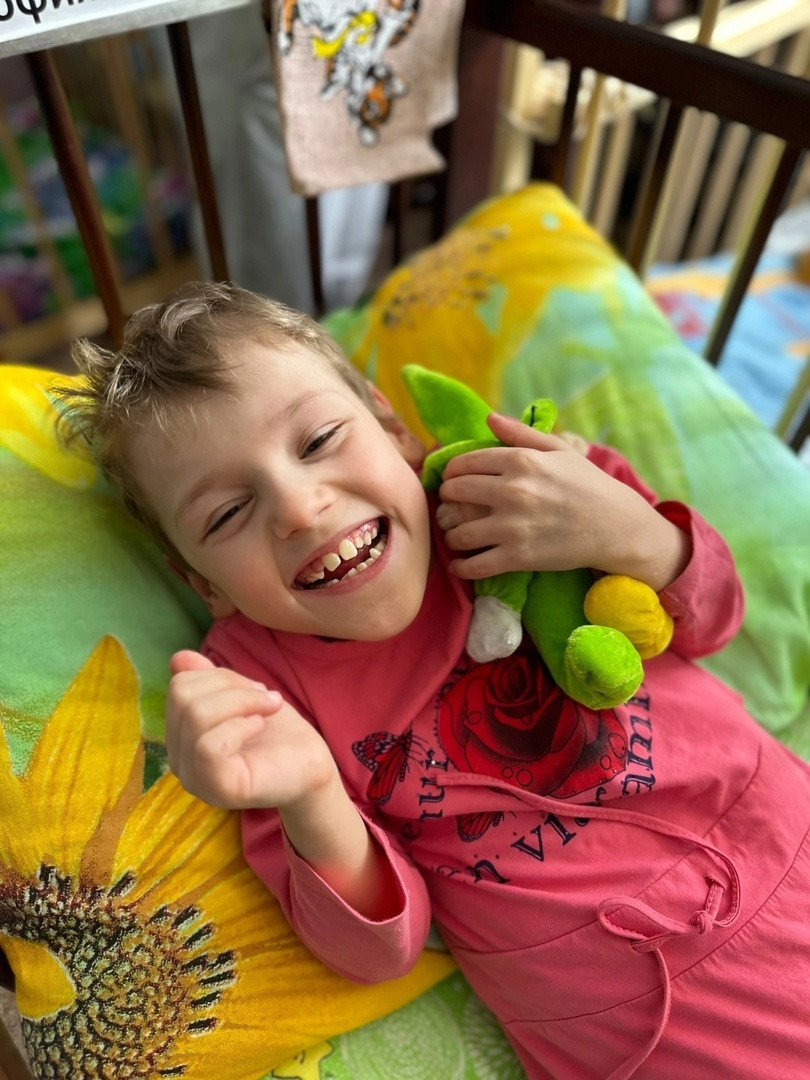 Заживо рождённая, или 580 грамм сиротства. История маленькой Сони1711374083