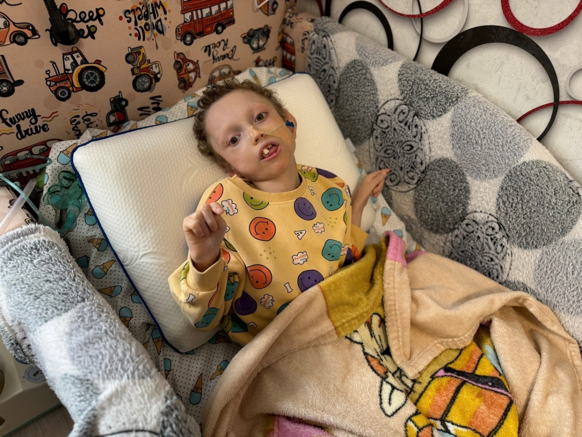 Благодаря вашей поддержке у Руслана Самсонова появилась специализированная инвалидная коляска1712062138