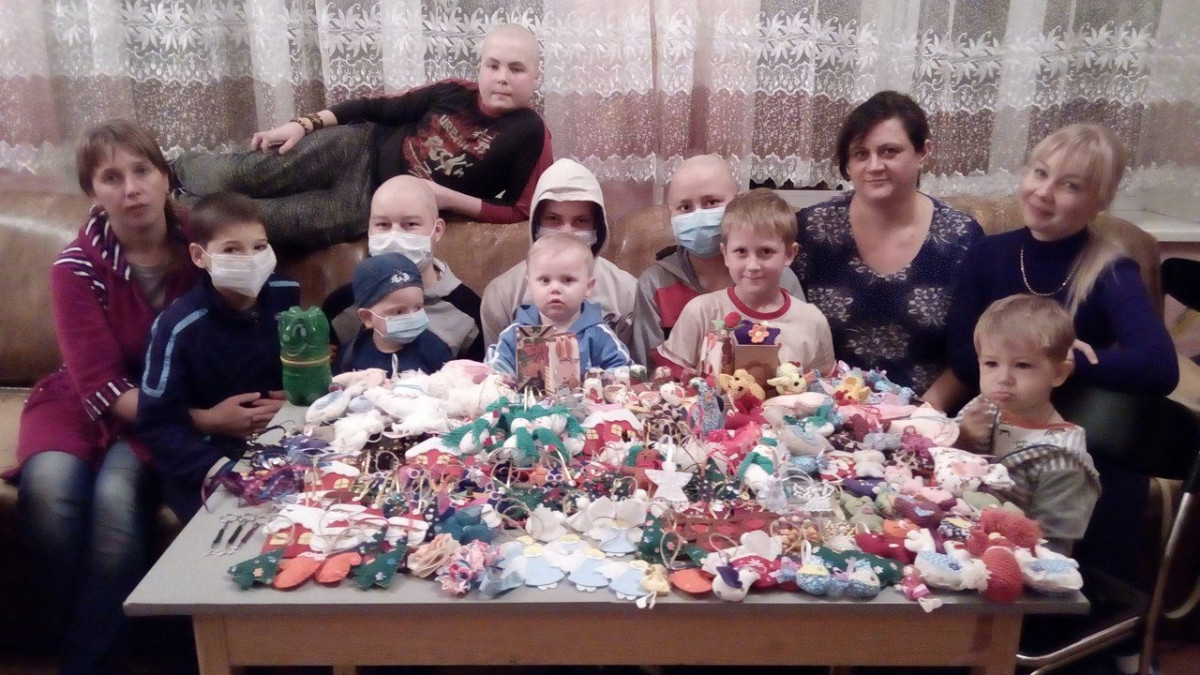 Поделки онкобольных детей1587839067