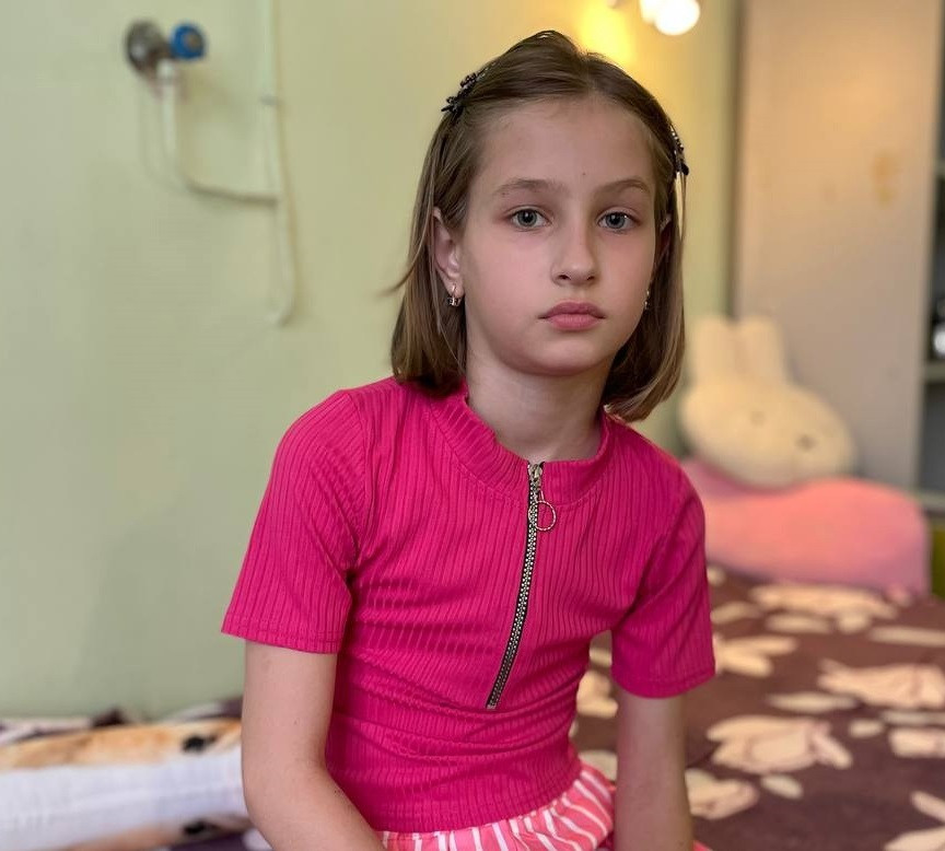 На спасение Эли слишком мало времени — рак отбирает детскую жизнь1718129685