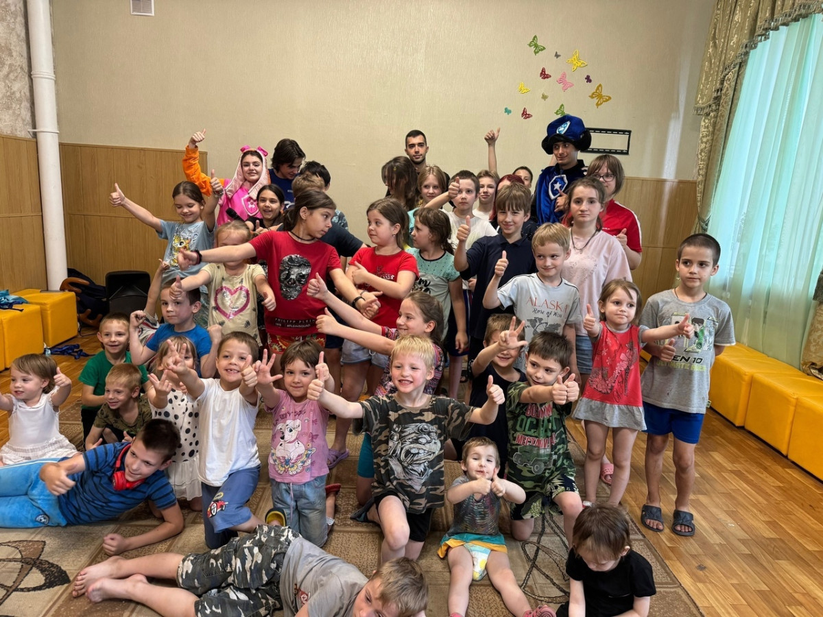 Традиционный день именинника в приюте: дарим радость детям-сиротам1719819090