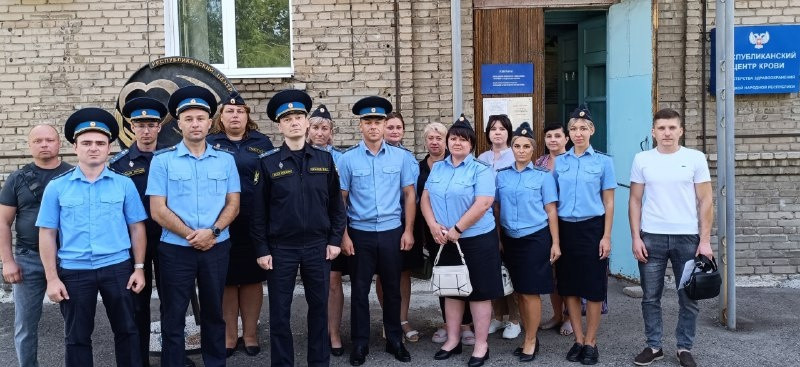 Стать донором – спасти жизнь: Федеральная служба судебных приставов откликнулась на призыв о помощи1722499037