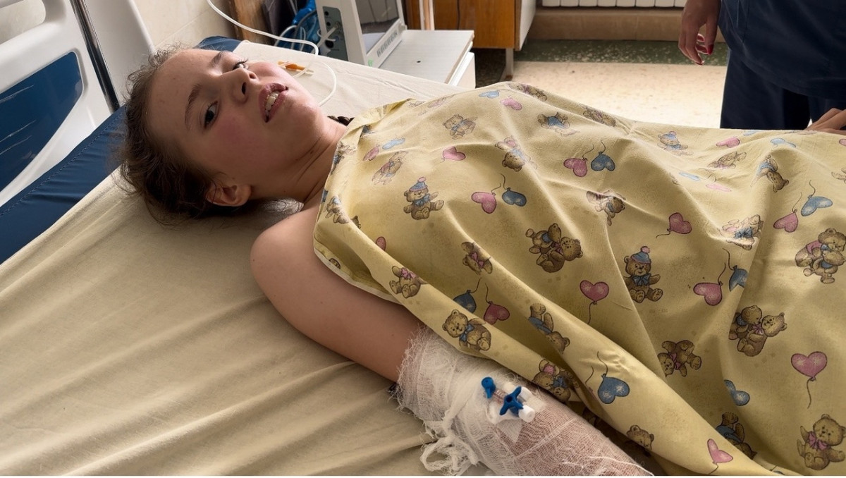 Без специфичной иммунотерапии Катю за считанные дни убьёт менингоэнцефалит1722604739