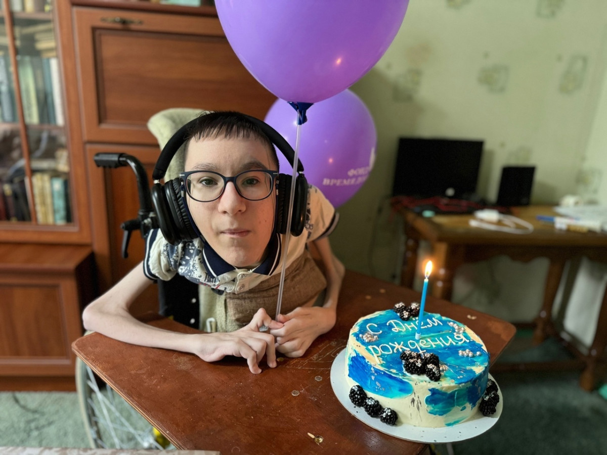 Влад мечтает жить без боли и вернуться домой1725437119