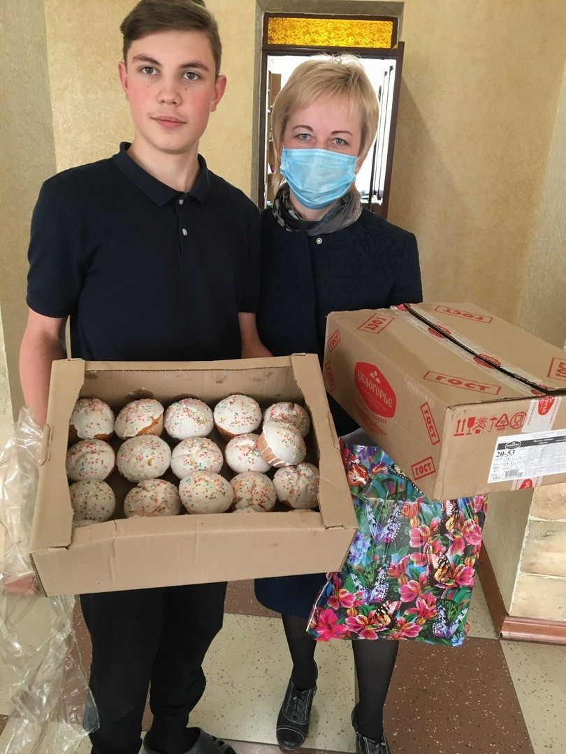 Поздравили ребят из Школы-интерната № 1 г.Донецка  с пасхальными праздниками1591813156