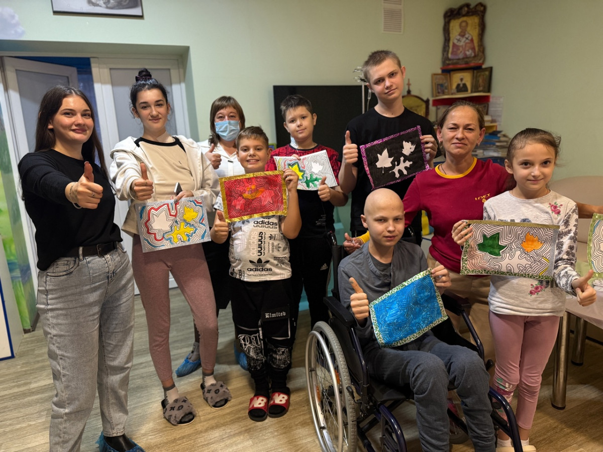 Вместе ради счастья детей: МКЗ передал материалы для арт-терапии1731562435