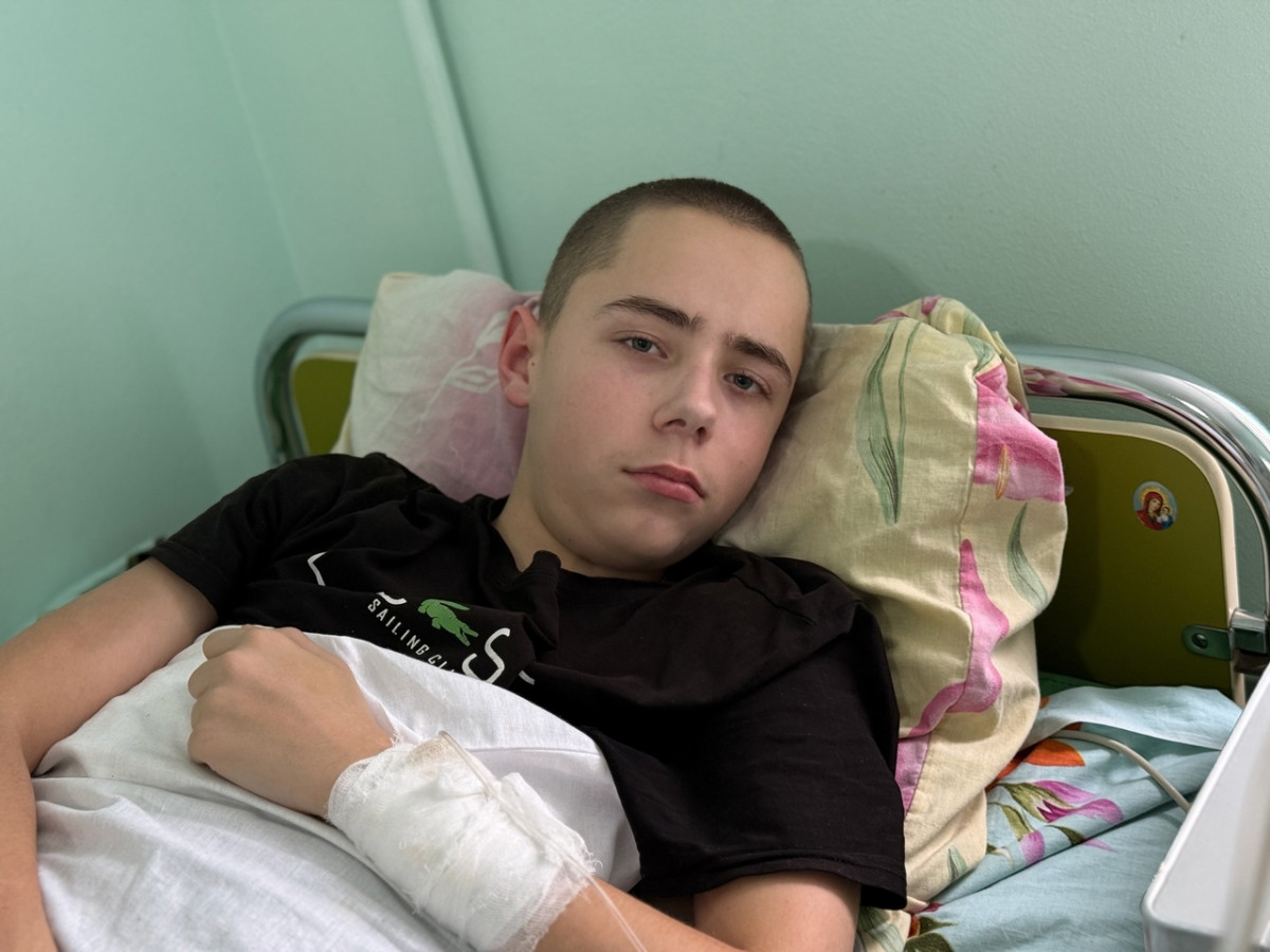 Пурпура началась с резкого кровотечения1735225240