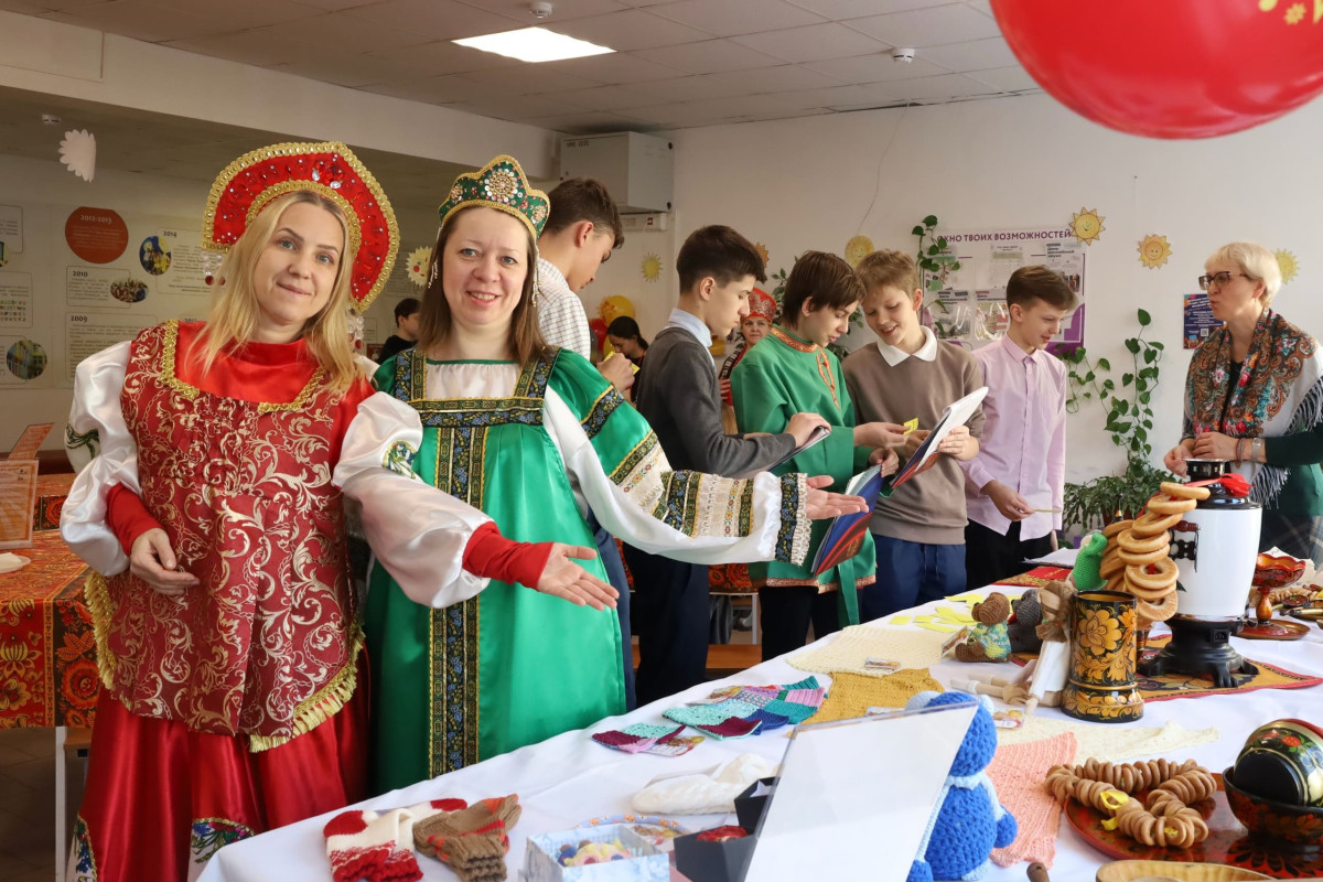 Благотворительная ярмарка в «Школе № 1273»: как традиции добра спасают детские жизни1741697975