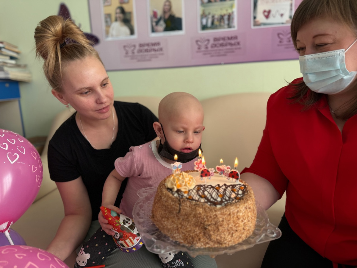 Лучший подарок для Ангелины – это шанс победить рак1741846046