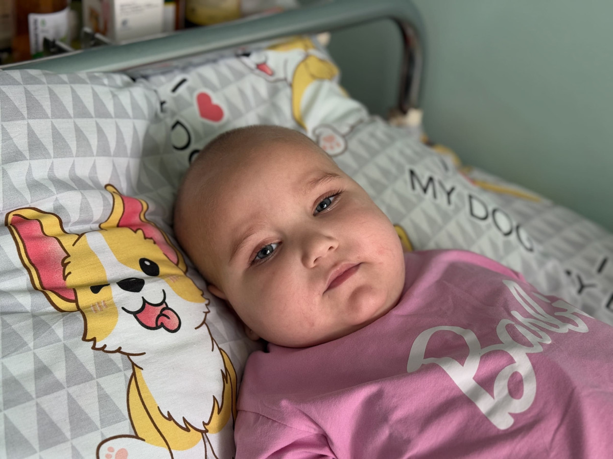 Благодаря вам Аня начала лечение от лейкоза. Помогите ей победить рак!1752230591