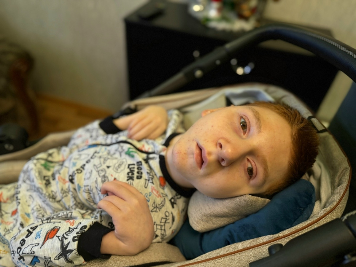 «Хоть ему и 15, он все тот же трехмесячный малыш», — сдержать слезы мама Русика не может1766146863