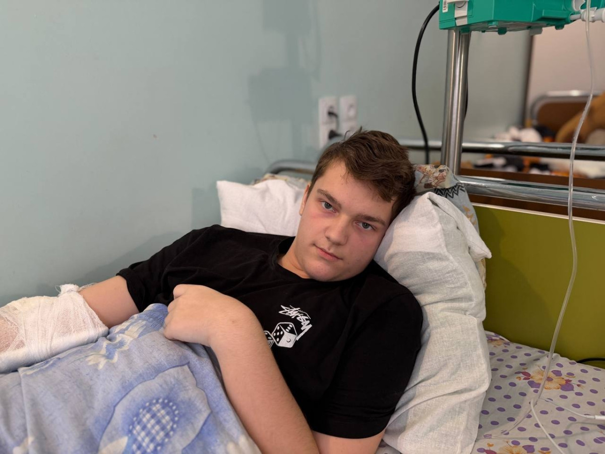 «Когда мне сказали, что у меня рак, я подумал, что скоро умру. Ведь из-за этой болезни мы потеряли папу».1772106732