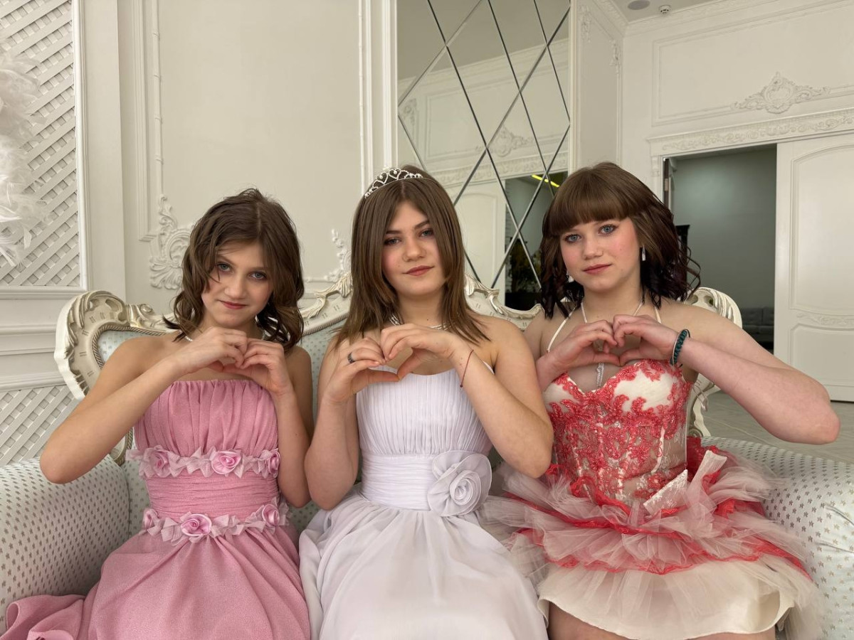 День красоты для воспитанниц Социального центра1775736236