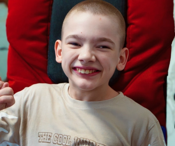 Самая искренняя улыбка. Демид никогда не сдается1776938820