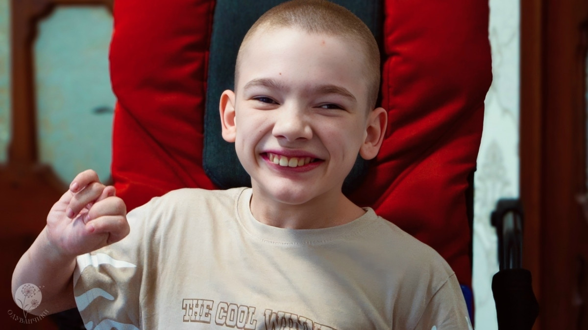 Самая искренняя улыбка. Демид никогда не сдается1776938820