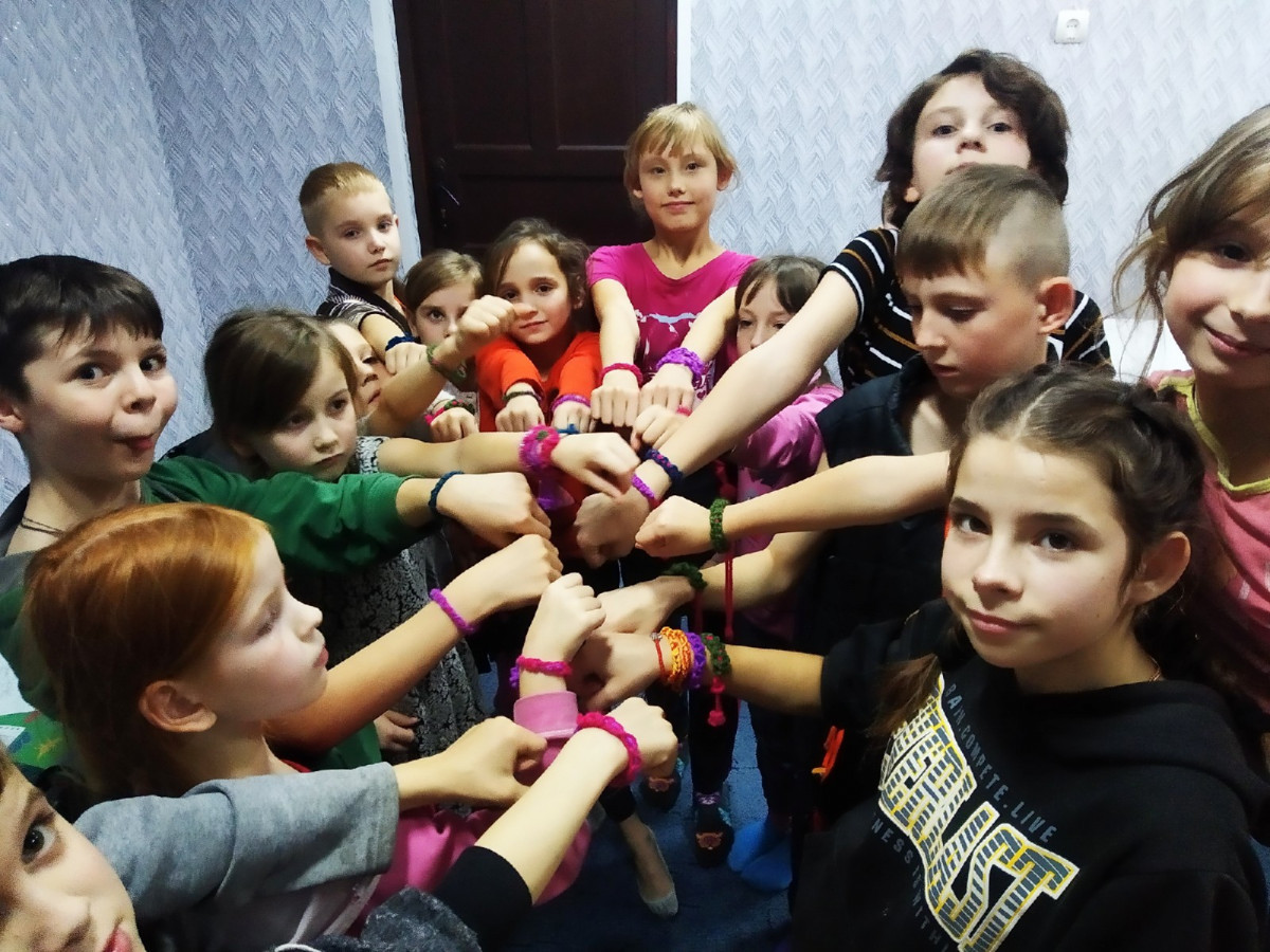 О "ЗЕРНЫШКАХ" ДОБРА с детками сиротами в интернате 1 г.Донецка1613151249