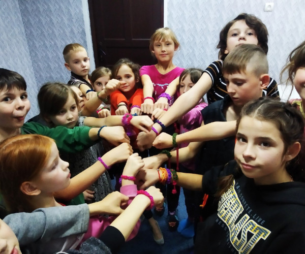 ABOUT "GRAINS" OF GOODNESS with orphan children in orphanage 1 of Donetsk1622891321