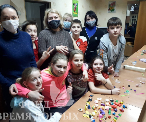 A LITTLE BIT ABOUT FRIENDSHIP WITH BOARDING SCHOOL CHILDREN 11622891985