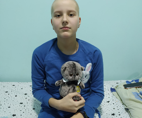 YVES VANROY PROVIDED EMERGENCY AID TO KIRA ZAGREBA. THERE ARE NO LIMITS AND NO OBSTACLES TO KINDNESS1622892107