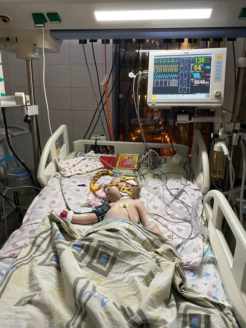 Тимур чуть не погиб в реанимации. снова1631097140