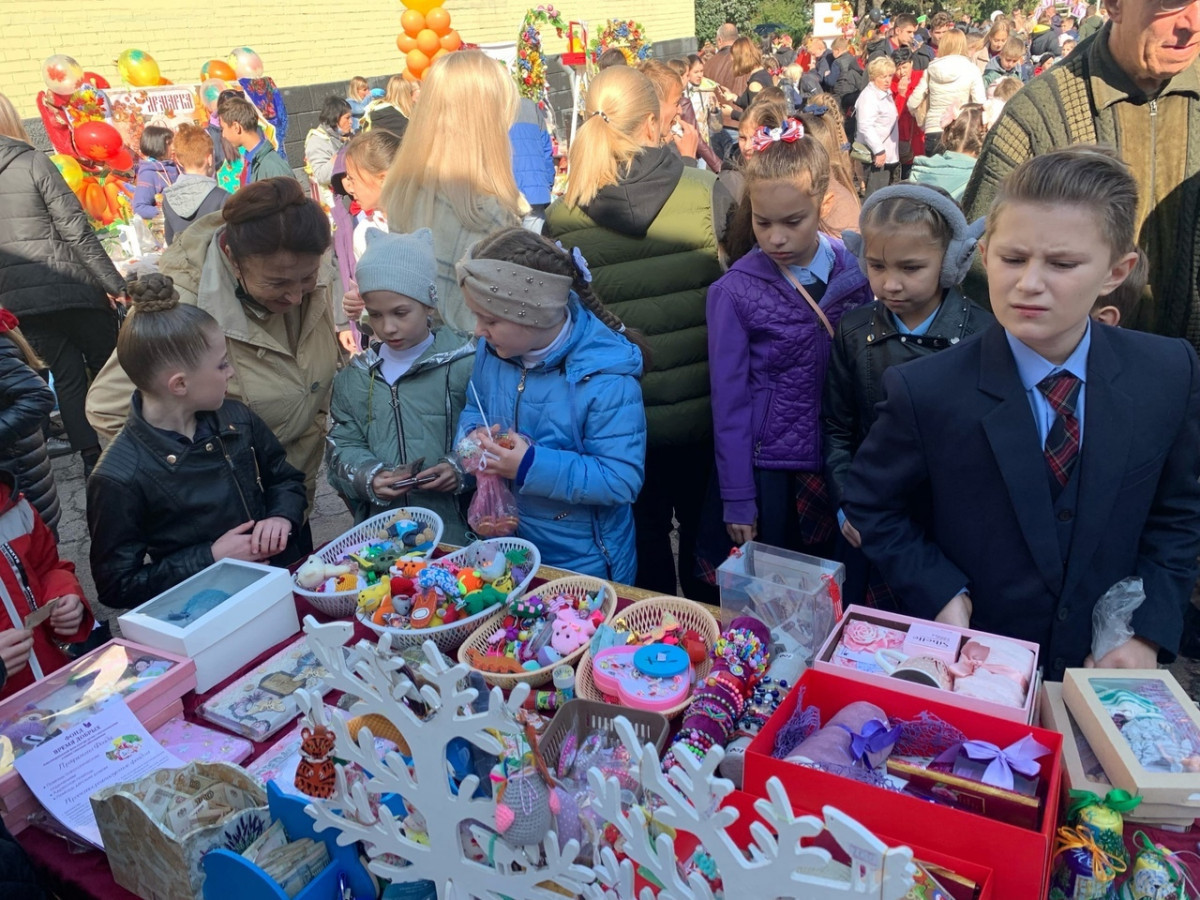 Учителя воспитывают в детях человечность и доброту1633523197