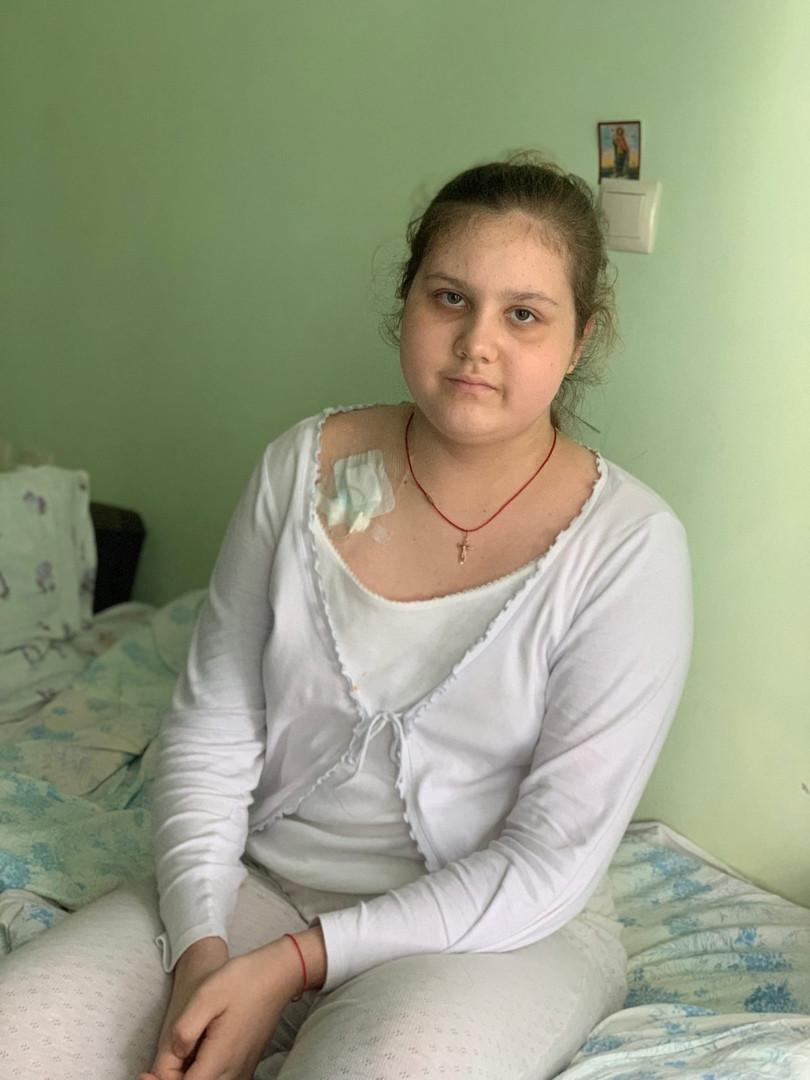 ПОЛИНА СРАЖАЕТСЯ С ЛЕЙКОЗОМ1635247515