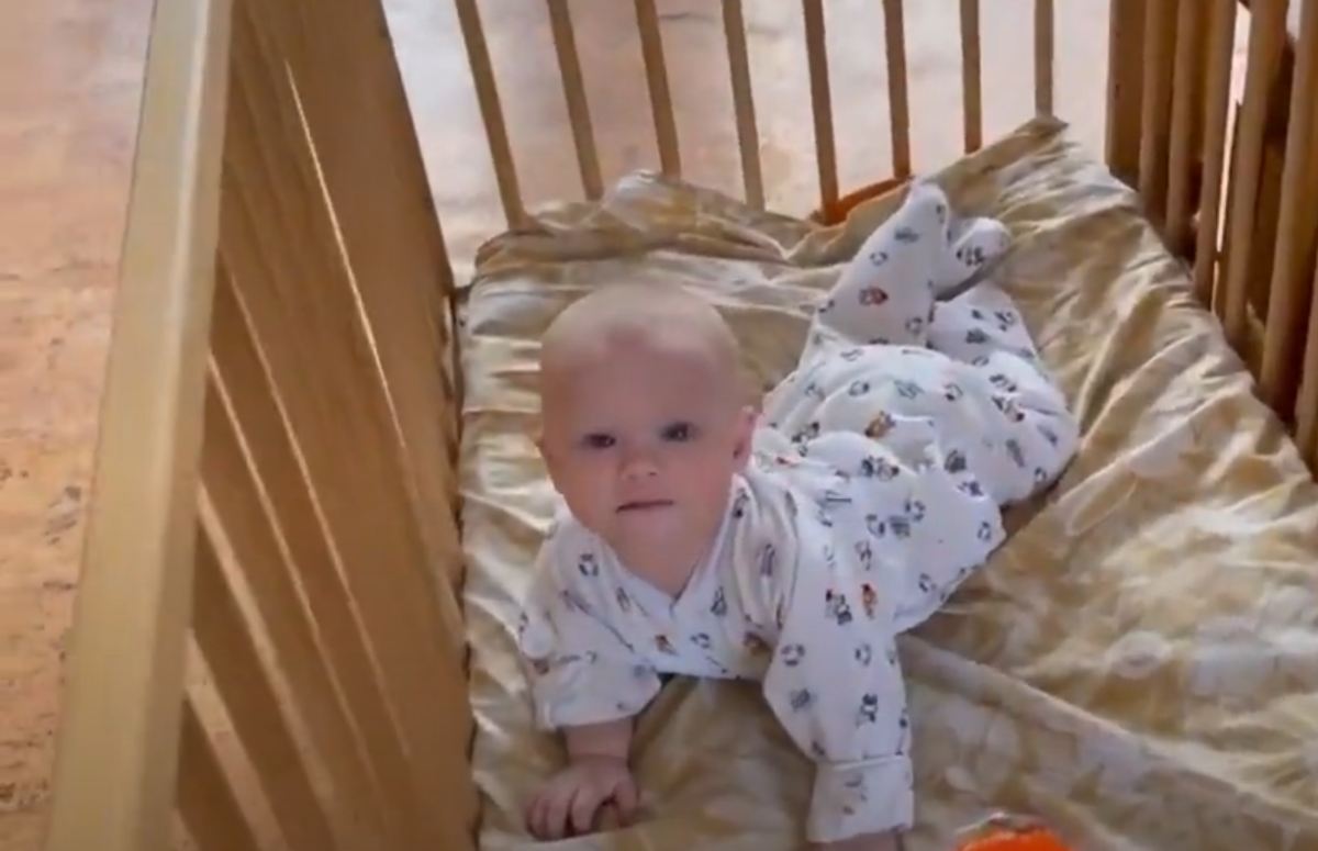 Всемирный день детей-сирот1636534634