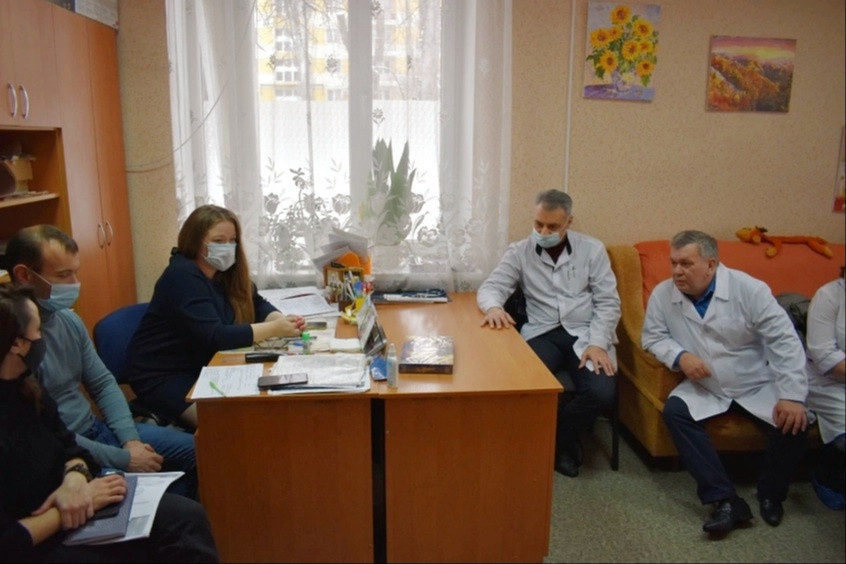 Наш фонд принял участие в консилиуме, посвящённому проблемам оказания медицинской помощи детям с редкими наследственными миопатиями, который прошёл в РДКБ МЗ ДНР1640424071