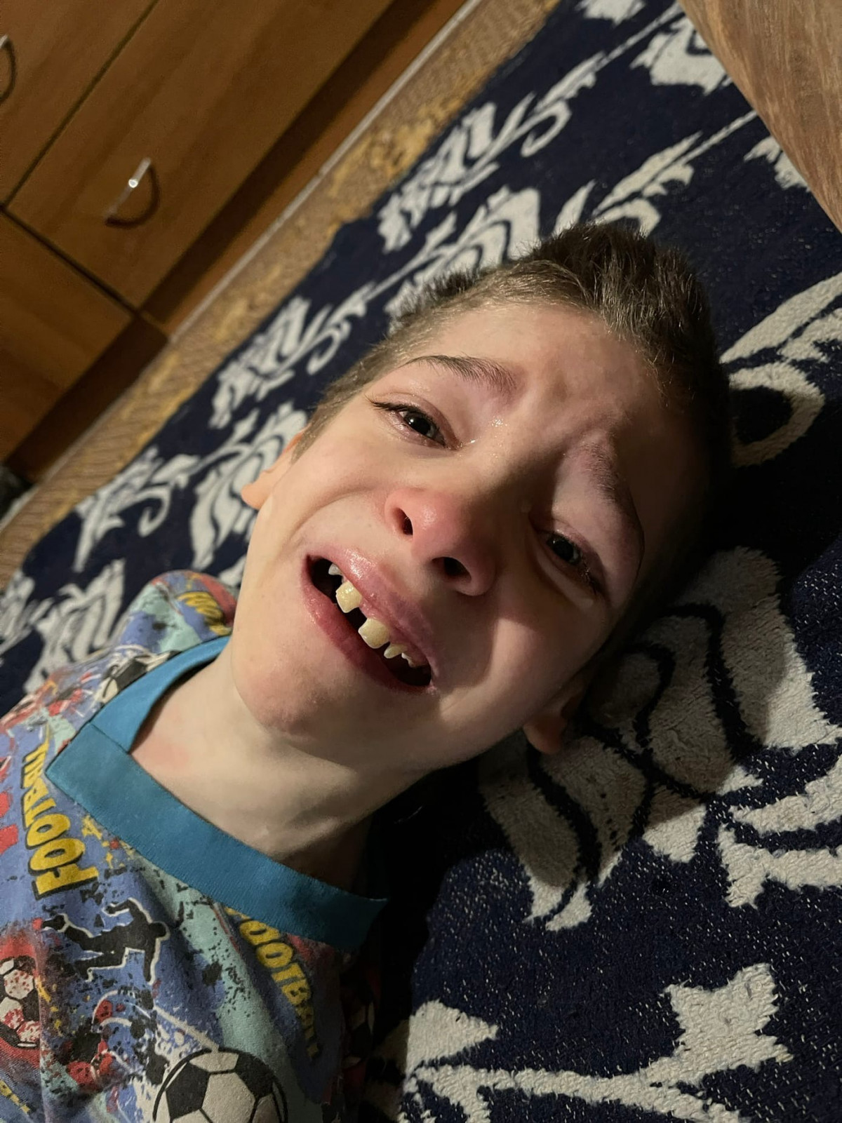 Благодаря вашей помощи Валентин сможет ходить1647335511