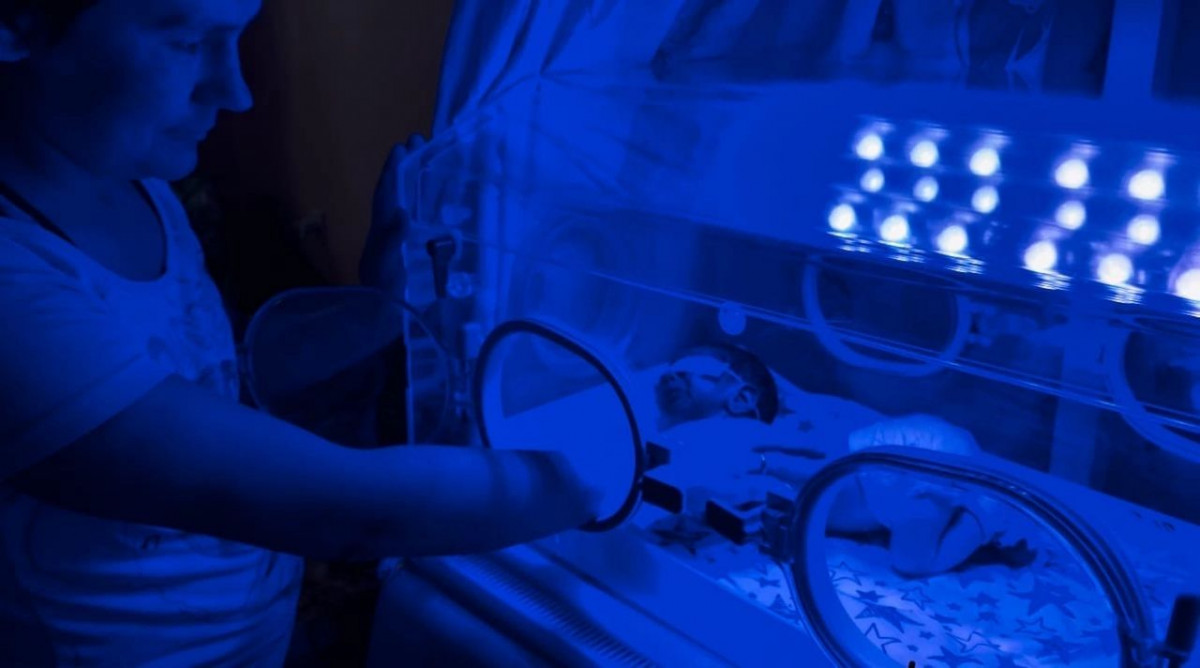 Видеть смерть и не позволять себе бояться ради своих детей. История роженицы Майи1654869716