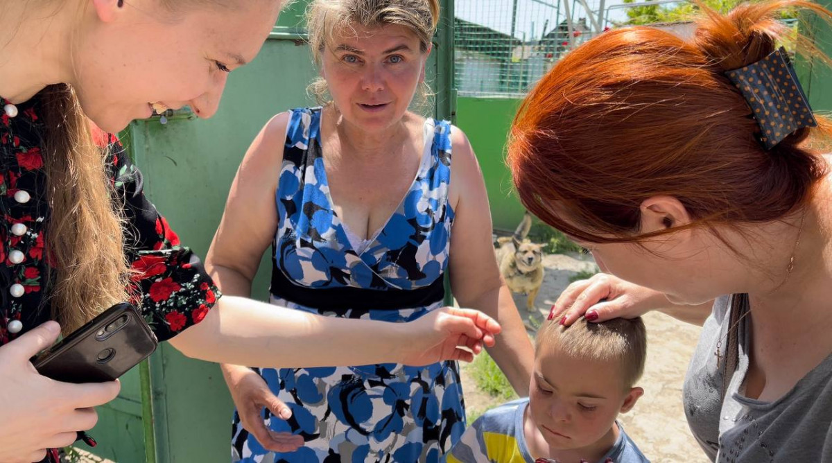 Передали помощь семье Сашки с синдромом Дауна из Мариуполя. Будем и дальше помогать1656322618