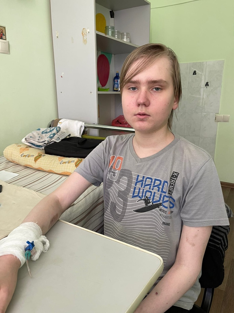 В тот момент, когда моя футболка вся пропиталось кровью я отчётливо понял, что могу умереть1658406924