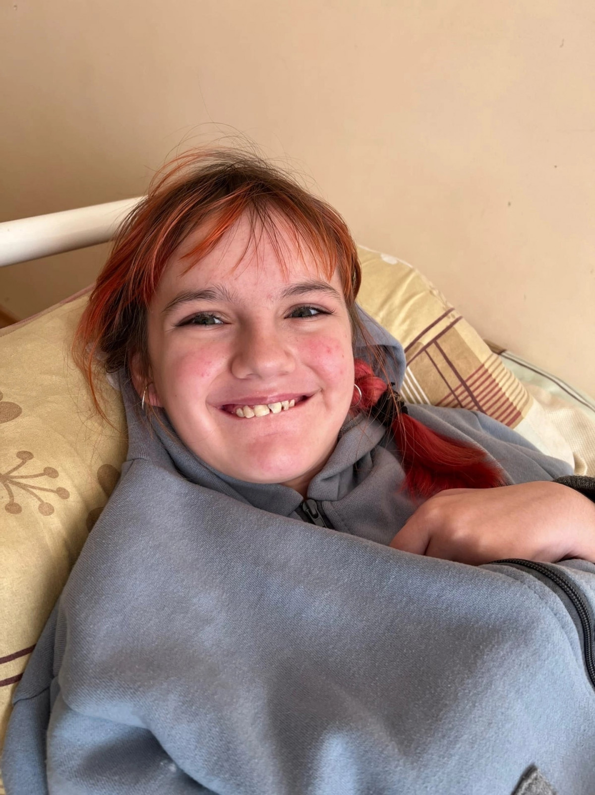 Гримаса застывшей насильственной улыбки.1670359220