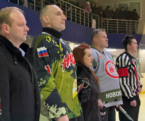 «Сила спорта — ради жизни»: благотворительная игра «Хоккей каждому» прошла в Донецке1767173896